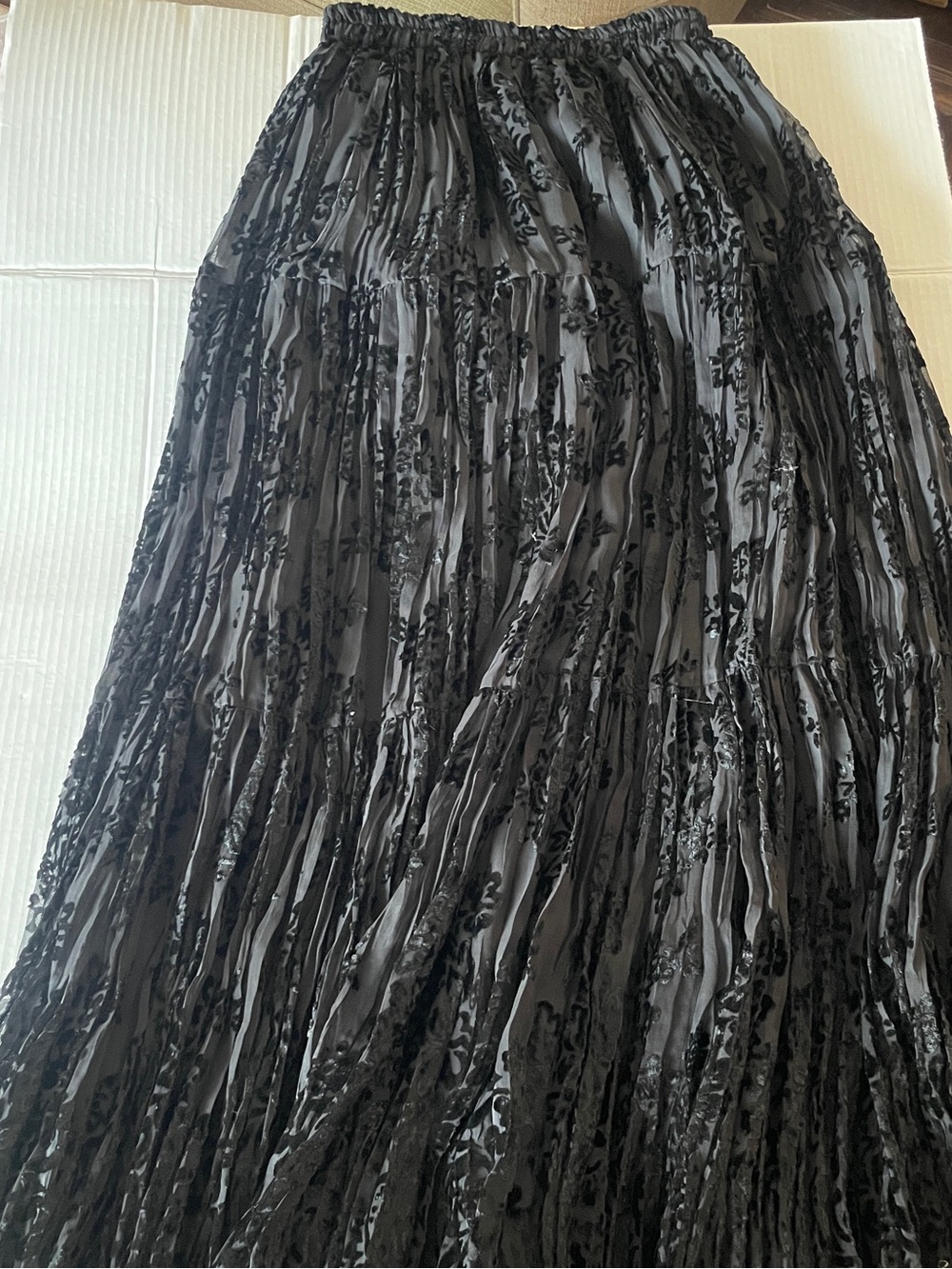 Double D Ranch Black Velvet-Texture Maxi Skirt